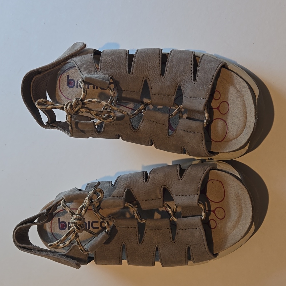Bionica Olanda Adjustable Athletic Sandal Sneaker